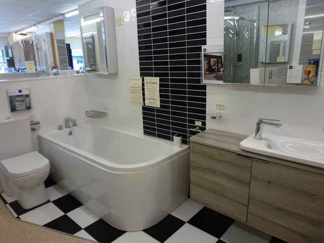 ex-display-bathroom-suite-showroom-design-service-dibden-purlieu